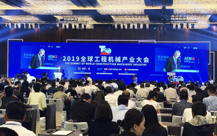 双喜临门！博鱼app官网囊括两项工程机械行业大奖