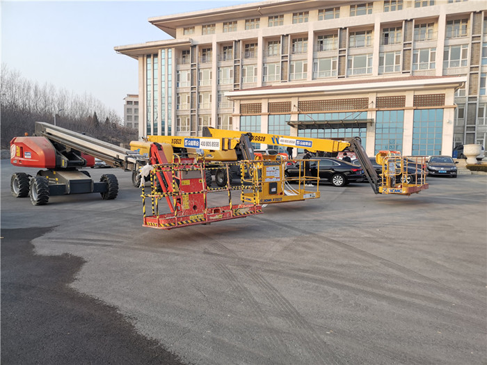 第一时间!服务在线遥控指挥设备转场 博鱼app官网无偿向邢台隔离点项目支援设备-1.jpg 第一时间!服务在线遥控指挥设备转场 博鱼app官网无偿向邢台隔离点项目支援设备-1.jpg