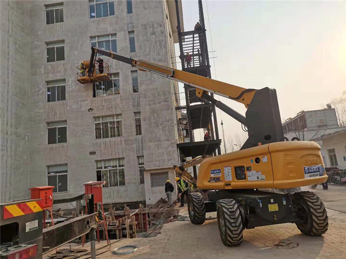 第一时间!服务在线遥控指挥设备转场 博鱼app官网无偿向邢台隔离点项目支援设备-3.jpg 第一时间!服务在线遥控指挥设备转场 博鱼app官网无偿向邢台隔离点项目支援设备-3.jpg